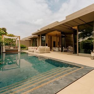 One-Bedroom Sunset Villa Pool
